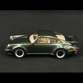 Porsche 911 Turbo 3.0 Typ 930 1975 Eichengrün 1/24 Welly MAP02493024