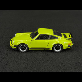 Porsche 911 Turbo 3.0 1975 Lichtgrün Reibungsspielzeug 1/38 Welly MAP01025015