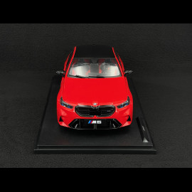 BMW M5 M 2025 Fire Red 1/18 Solido S1814702