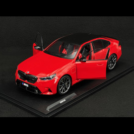 BMW M5 M 2025 Fire Red 1/18 Solido S1814702