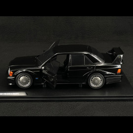 Mercedes-Benz 190 Evo II 1990 Black 1/18 Solido S1801012
