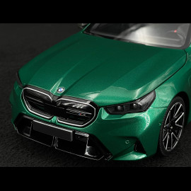 BMW M5 2024 Green Metallic 1/18 Minichamps 110023800