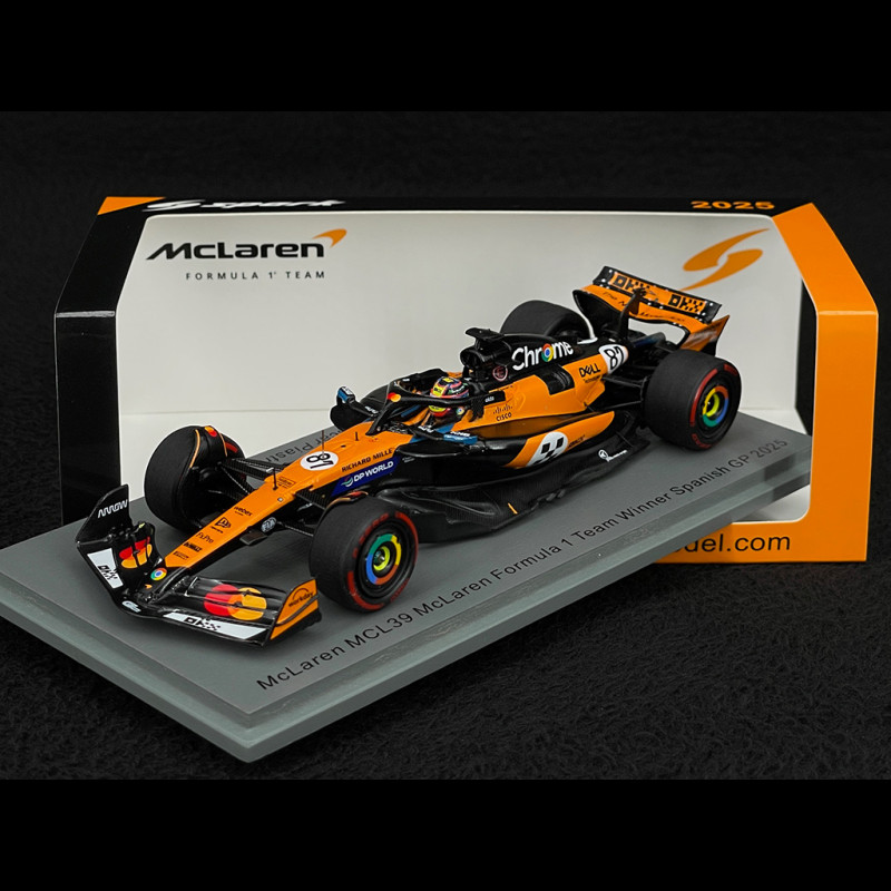 Oscar Piastri McLaren MCL39 n° 81 Winner Barcelona GP 2025 F1 1/43 Spark S9621