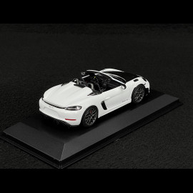 Porsche 718 Spyder RS 2023 Weissach Package White 1/43 Minichamps 410063131