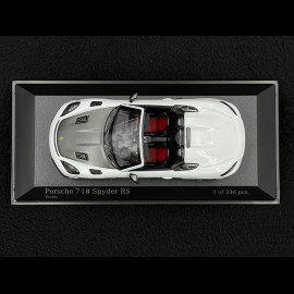 Porsche 718 Spyder RS 2023 Weissach Package Weiß 1/43 Minichamps 410063131
