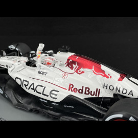 Max Verstappen Red Bull RB21 n° 1 Winner Japanese GP 2025 F1 with Pit Board 1/18 Spark 18S1004