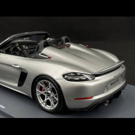 Porsche 718 Spyder RS 2023 GT Silver Metallic 1/18 Schuco 18U00013