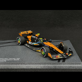 Lando Norris McLaren MCL39 n° 4 3. GP Abu Dhabi / Weltmeister 2025 F1 mit Pit Board 1/43 Spark S9678