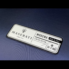 Maserati Buch Alfieri Concept Art Book - Französische Ausgabe
