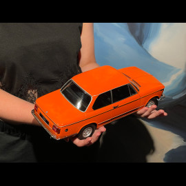 BMW 1602 SERIES 2 1974 Orange 1/12 KK-Scale KKDC120101