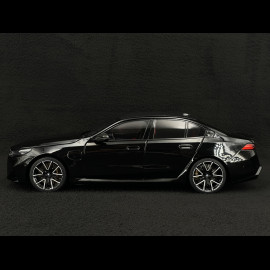 BMW M5 2024 Schwarz Metallic 1/18 Minichamps 110023801