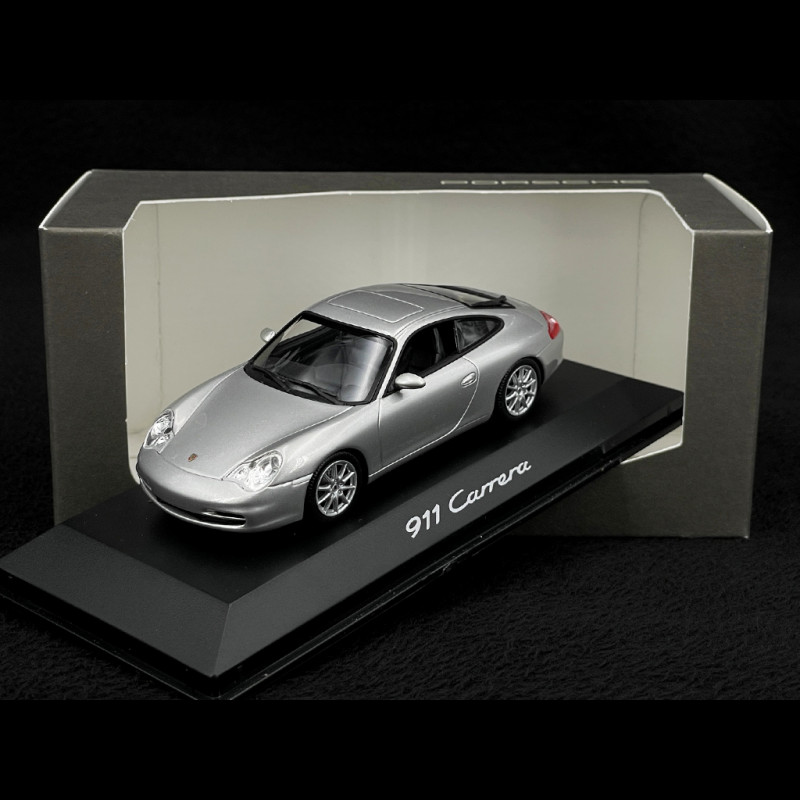 Porsche 911 Carrera 996 mkII 2002 silver grey  1/43 Minichamps WAP02007712