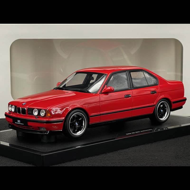 BMW M5 E34 1992 20 Jahre BMW Motorsport Edition Mugellorot 1/18 Ottomobile OT1247