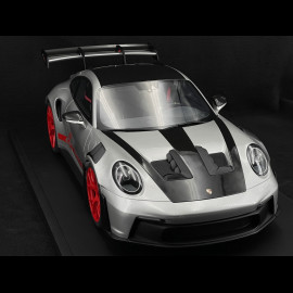 Porsche 911 GT3 RS Type 992.1 2022 Weissach Package Silver GT / Red Stripes 1/8 GT Spirit GTS802001