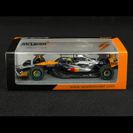 Lando Norris McLaren MCL39 n° 4 Sieger GP Großbritannien 2025 F1 mit Pit Board 1/43 Spark S9596