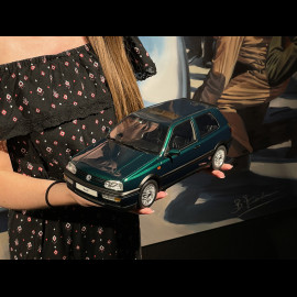 Volkswagen Golf III VR6 Carat 1992 Dragon Green 1/12 Ottomobile G099