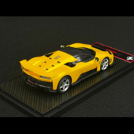 Ferrari F80 2024 Carbon Option Giallo Tristrato / Silberne Felgen 1/43 BBR Models BBRC305B