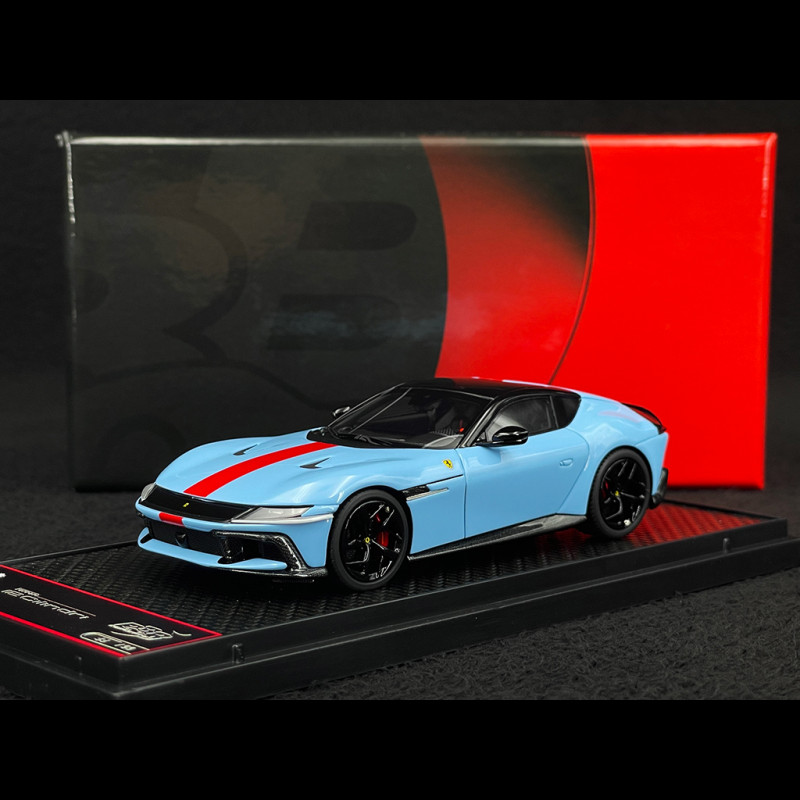 Ferrari 12Cilindri Coupe 2024 Azzurro La Plata / Roter Streifen 1/43 BBR Models BBRC299L