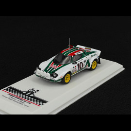 Lancia Stratos HF n° 10 Sieger Rallye Monte Carlo 1976 mit Figuren 1/43 Ixo SPRM001-76