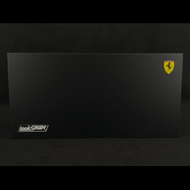Ferrari 296 LMGT3 n° 150 24h Le Mans 2025 1/18 Looksmart LS18LM059