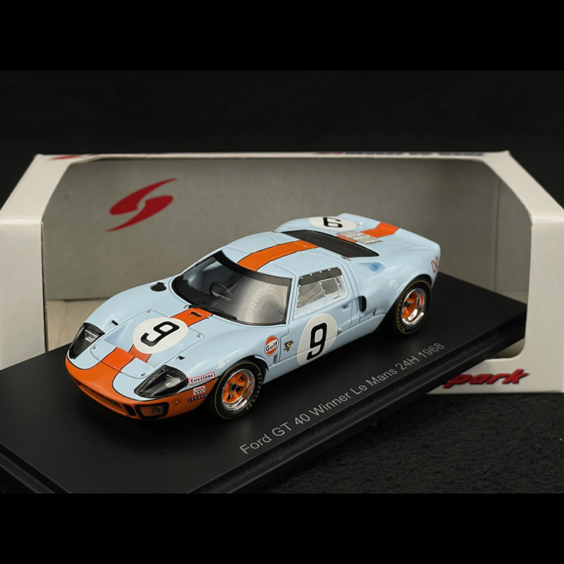 Ford GT40 Mk I n° 9 Gulf Winner 24h Le Mans 1968 1/43 Spark 43LM68