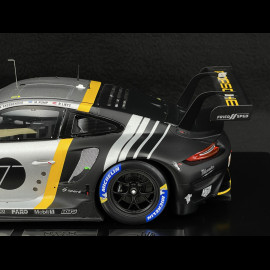 Porsche 911 RSR Type 991.2 n° 911 24h Le Mans 2023 Michael Fassbender Road To Le Mans 1/18 Spark WAP0212220TRSR