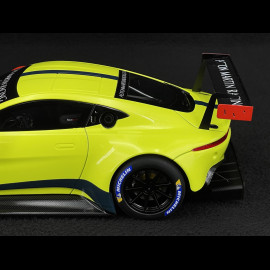 Aston Martin Vantage GTE 24h Le Mans 2018 Präsentationsversion 1/18 AutoArt 81807