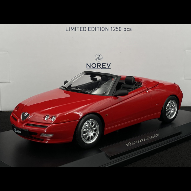 Alfa Romeo Spider 1999 Rouge 1/18 Norev 187852