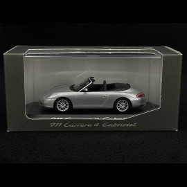 Porsche 911 Carrera 4 Cabriolet type 996 1997 silber grau 1/43 Minichamps WAP02008412