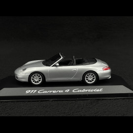 Porsche 911 Carrera 4 Cabriolet type 996 1997 silver grey 1/43 Minichamps WAP02008412