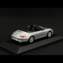 Porsche 911 Carrera 4 Cabriolet type 996 1997 silber grau 1/43 Minichamps WAP02008412