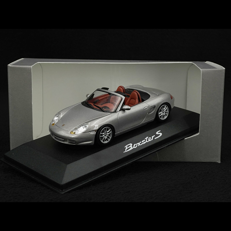 Porsche Boxster S Type 986 2002 Silver Grey 1/43 Minichamps WAP02009113