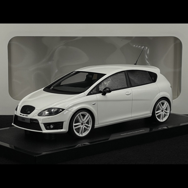 Seat Leon Mk2 Cupra R 2010 Candy Weiß  1/18 Ottomobile OT1332