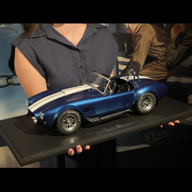 Shelby Cobra 427 S/C 1967 Metallic Blue 1/8 GT Spirit GTS800802