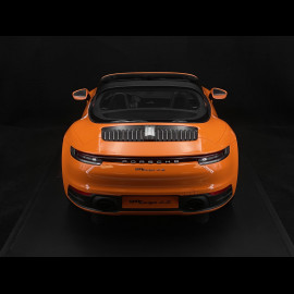 Porsche 911 Targa 4S Typ 992 2021 Pastellorange 1/8 GT Spirit GTS802101
