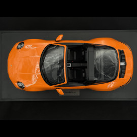 Porsche 911 Targa 4S Type 992 2021 Pastel Orange 1/8 GT Spirit GTS802101