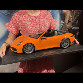 Porsche 911 Targa 4S Type 992 2021 Pastel Orange 1/8 GT Spirit GTS802101