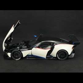 Aston Martin Vulcan 2015 Stratus White 1/18 AutoArt 70261