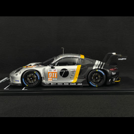 Porsche 911 RSR Type 991.2 n° 911 24h Le Mans 2023 Michael Fassbender Road To Le Mans 1/18 Ixo LEGT18-23LM911