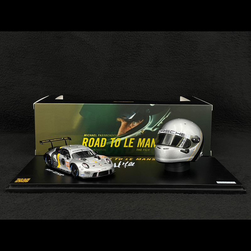 Set Porsche 911 RSR Typ 991.2 n° 911 24h Le Mans 2023 mit Michael Fassbenders Helm 1/43 Spark WAP0202210TRSR