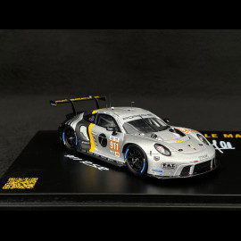 Set Porsche 911 RSR Typ 991.2 n° 911 24h Le Mans 2023 mit Michael Fassbenders Helm 1/43 Spark WAP0202210TRSR