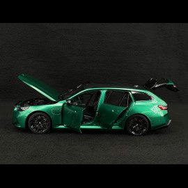 BMW M5 Touring 2024 Isle Of Man Green 1/18 Minichamps 110023902