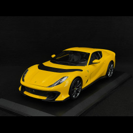 Ferrari 812 Competizione 2021 Giallo Modena 1/18 Bburago BU01646