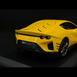 Ferrari 812 Competizione 2021 Giallo Modena 1/18 Bburago BU01646