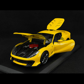 Ferrari 812 Competizione 2021 Giallo Modena 1/18 Bburago BU01646