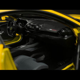 Ferrari 812 Competizione 2021 Giallo Modena 1/18 Bburago BU01646