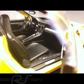 Porsche 991 Carrera S jaune 1/18 Welly 18047Y 