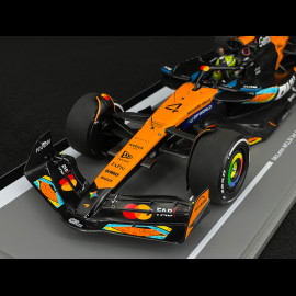 Lando Norris McLaren MCL39 n° 4 3. GP Abu Dhabi 2025 F1 mit Pit Board 1/18 Spark 18S1118