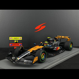 Lando Norris McLaren MCL39 n° 4 Sieger GP Großbritannien 2025 F1 mit Pit Board 1/18 Spark 18S1010