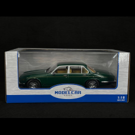 Jaguar XJ Series III 1979 British Racing Green 1/18 ModelCar Group MCG18175